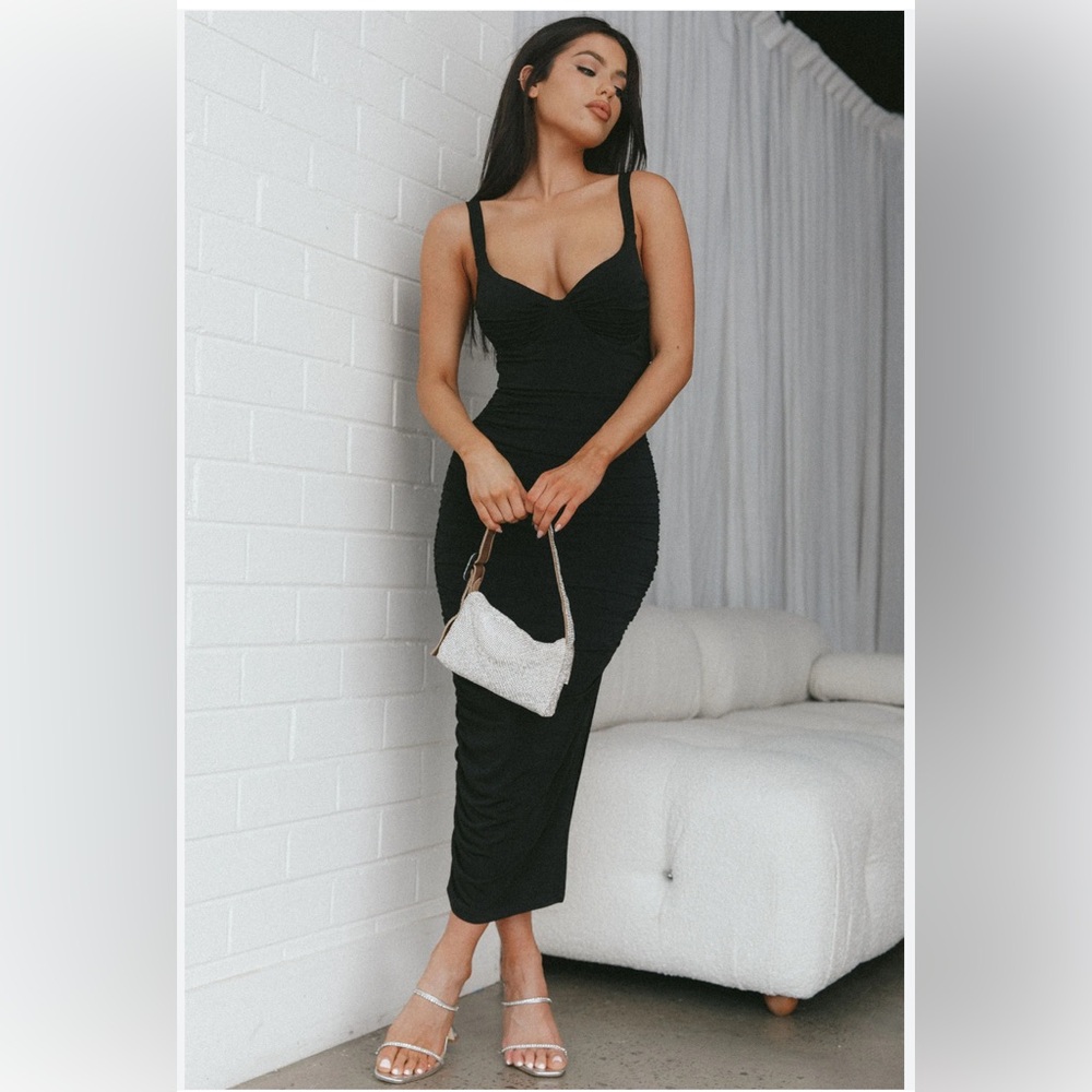OVER THE HORIZON THICK STRAP RUCHED MIDI DRESS BLACK